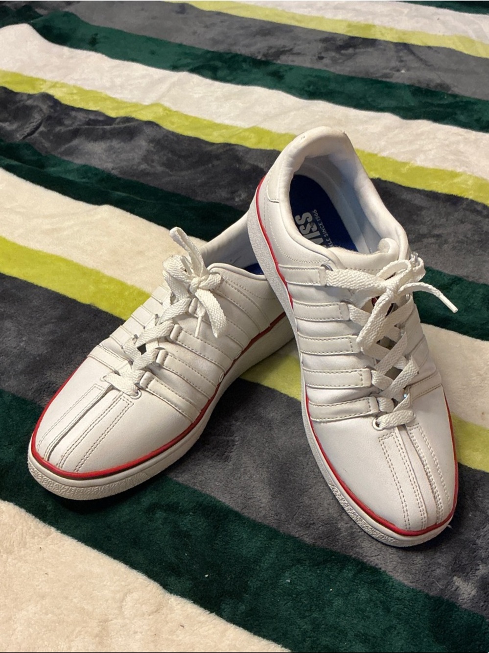 Classic Men’s K-Swiss White Low-Top Sneakers Size 10.5